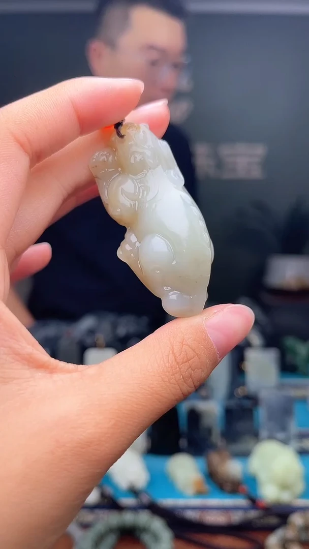 未镶嵌和田玉挂件1