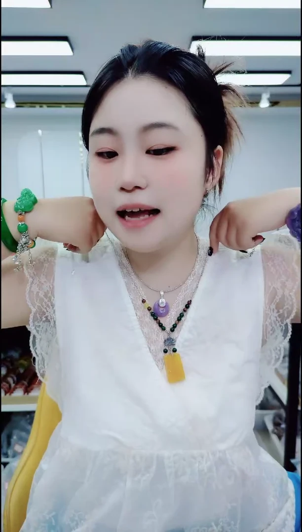 翡翠未镶嵌颈饰1019黄牌项链