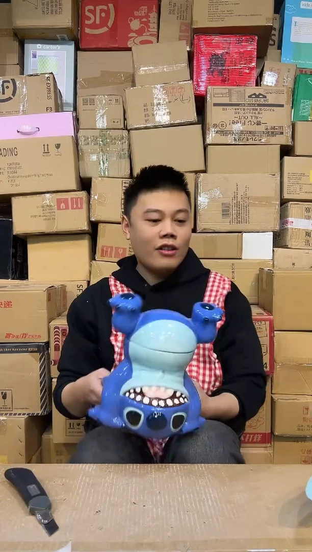 【闪购商品】杯倒立史迪仔储物罐