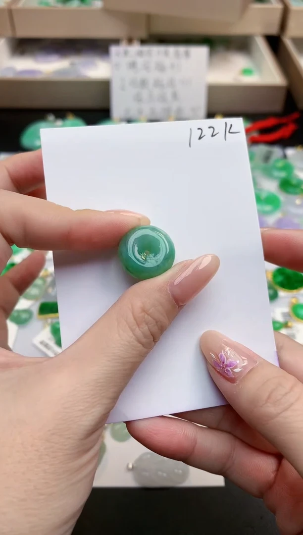 颈饰未镶嵌翡翠天然缅甸A货翡翠