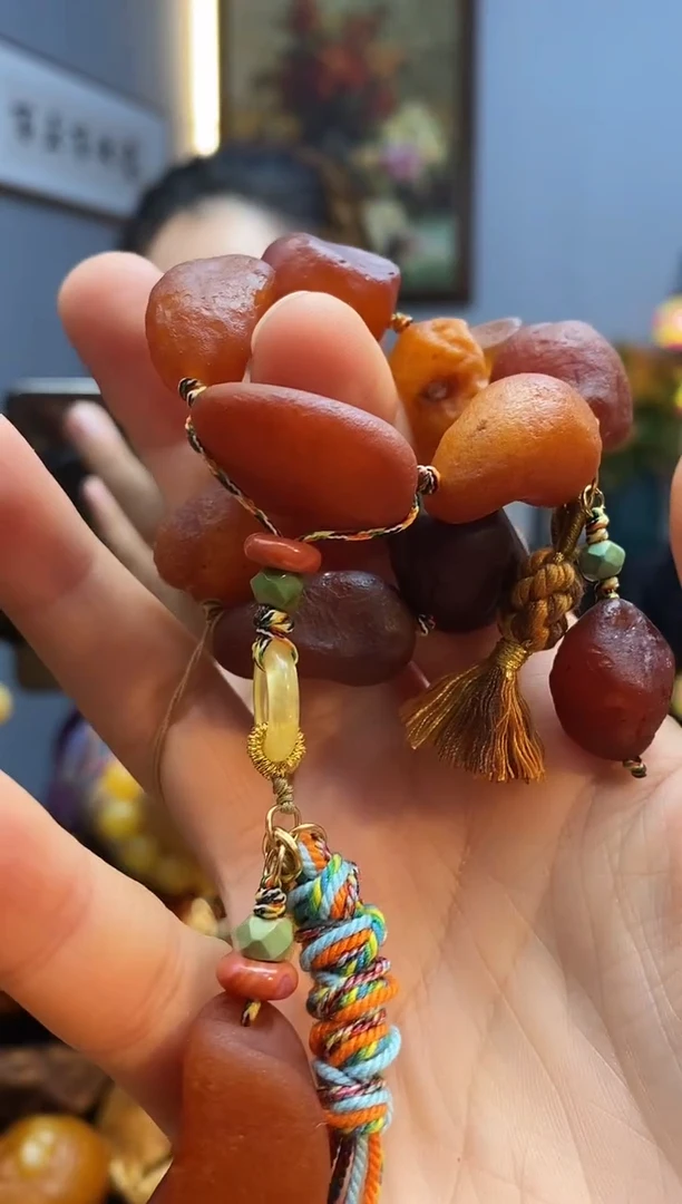 手链琥珀未镶嵌手持