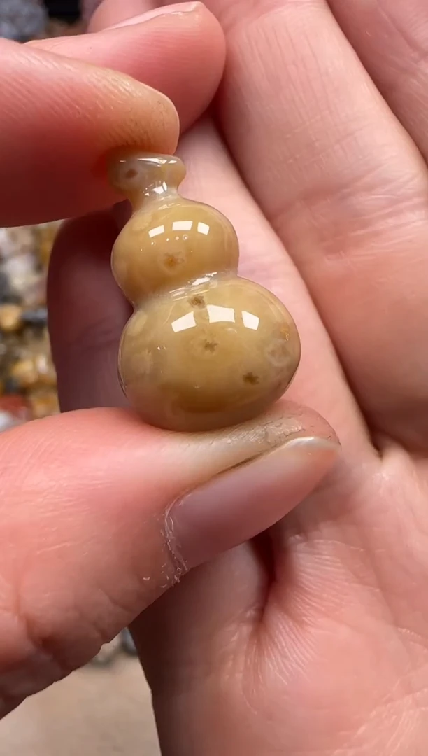 【闪购商品】硅化珊瑚（珊瑚玉）颈饰未镶嵌478