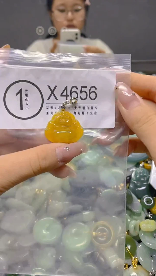 颈饰未镶嵌翡翠/X/翡翠A货，一件也是批发价