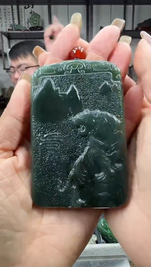 未镶嵌和田玉把件1