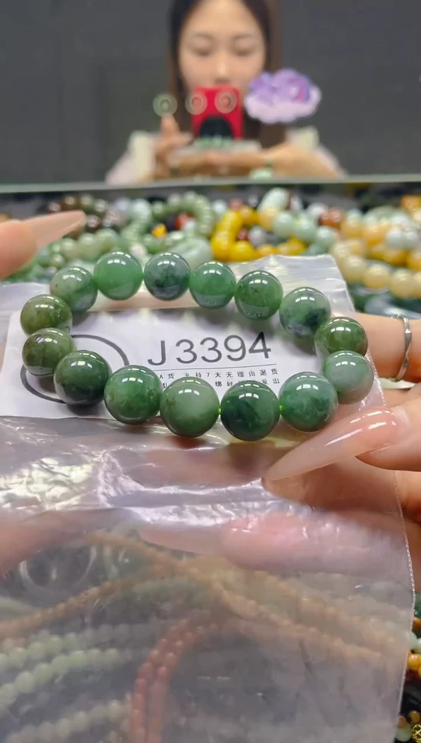 颈饰未镶嵌翡翠13MM/J/翡翠A货，一件也是批发价