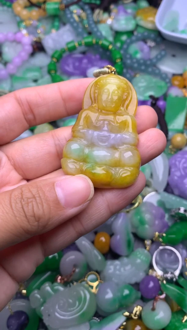 颈饰未镶嵌翡翠缅甸翡翠吊坠