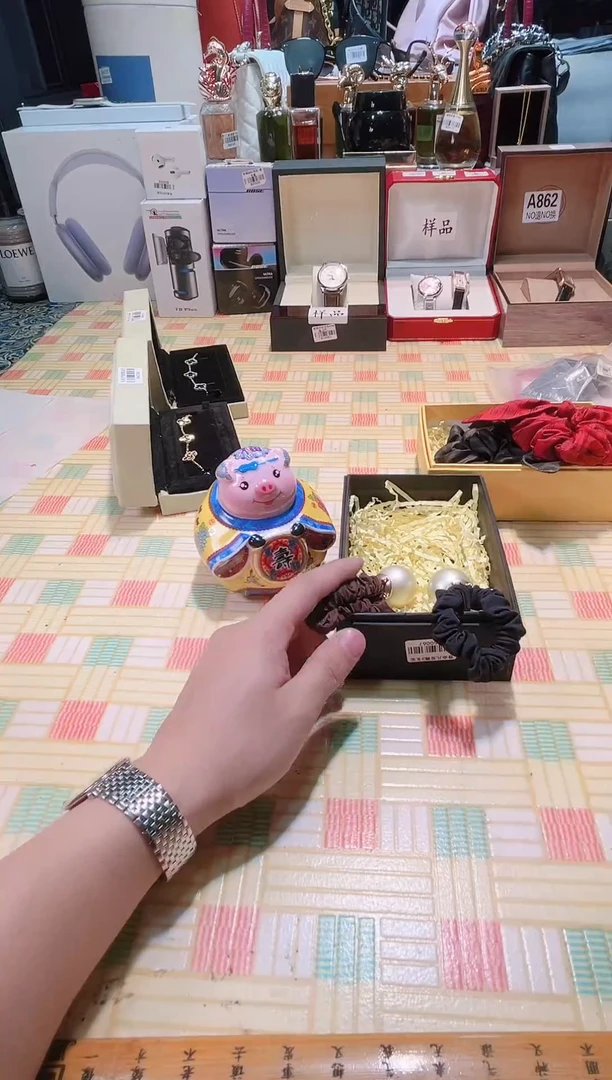 瓷片瓷器 库房到期 全部地板价@@1
