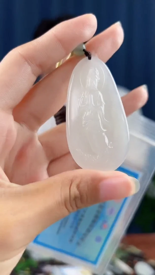 未镶嵌和田玉挂件拍一发一，多样性发货
