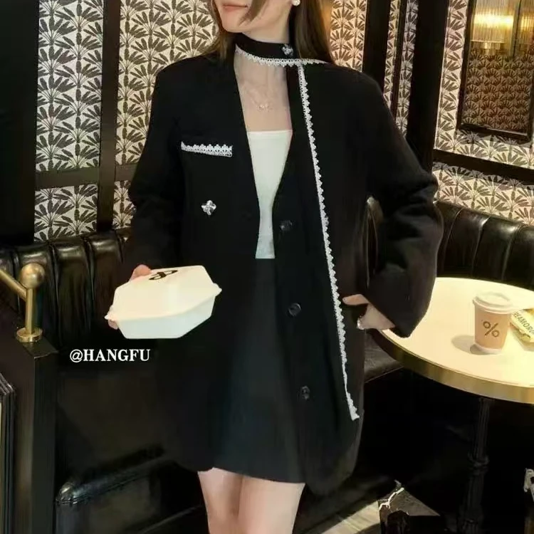 【特价-占单者限购】Q2325 个性设计百搭不过时围脖款羽绒服 9882