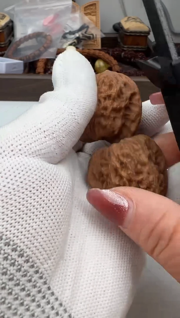 【闪购商品】文玩核桃把件核桃