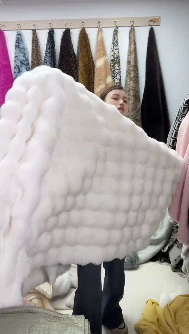 狐狸毛C78尺寸2*2.1