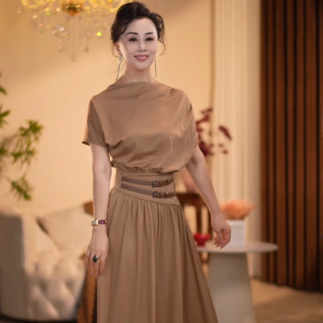 【燕子】金波画卷 春夏法式短袖纯色时尚修身显瘦连衣裙-HZ627