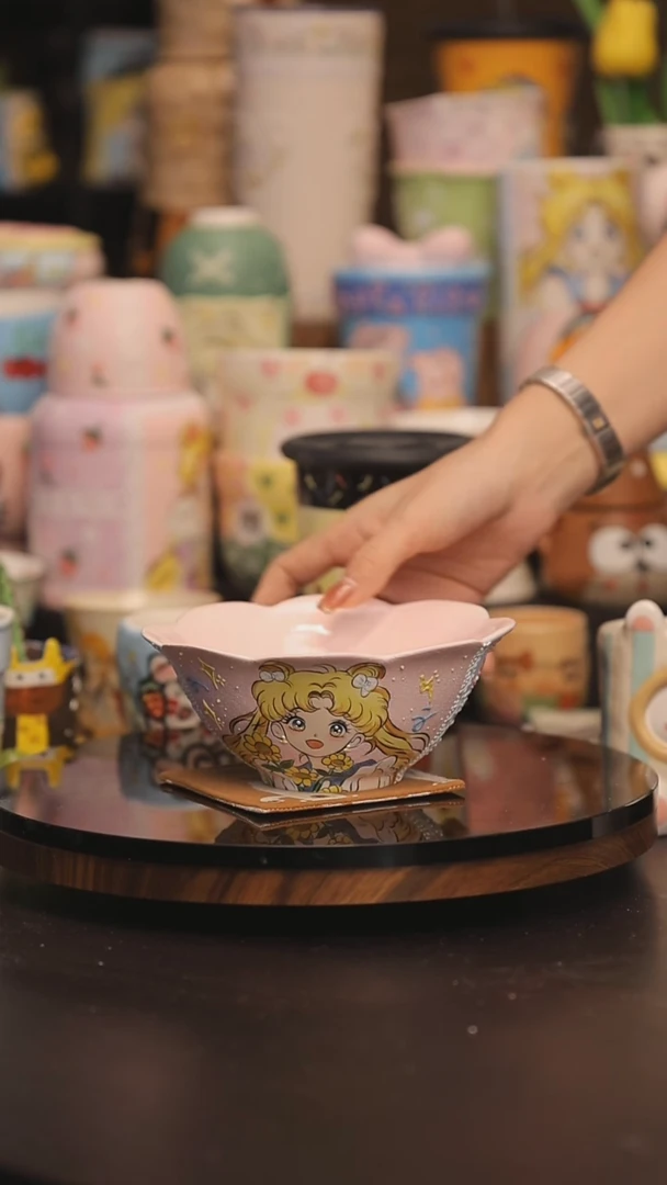 景德镇釉下彩绘设计师款式陶瓷