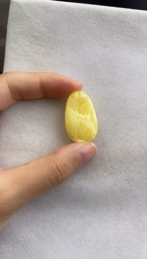 未镶嵌琥珀裸石10426039-手机坠