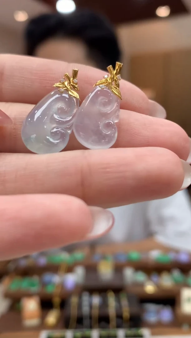 翡翠18K金镶嵌吊坠(不含链)如意 多样性发货1件