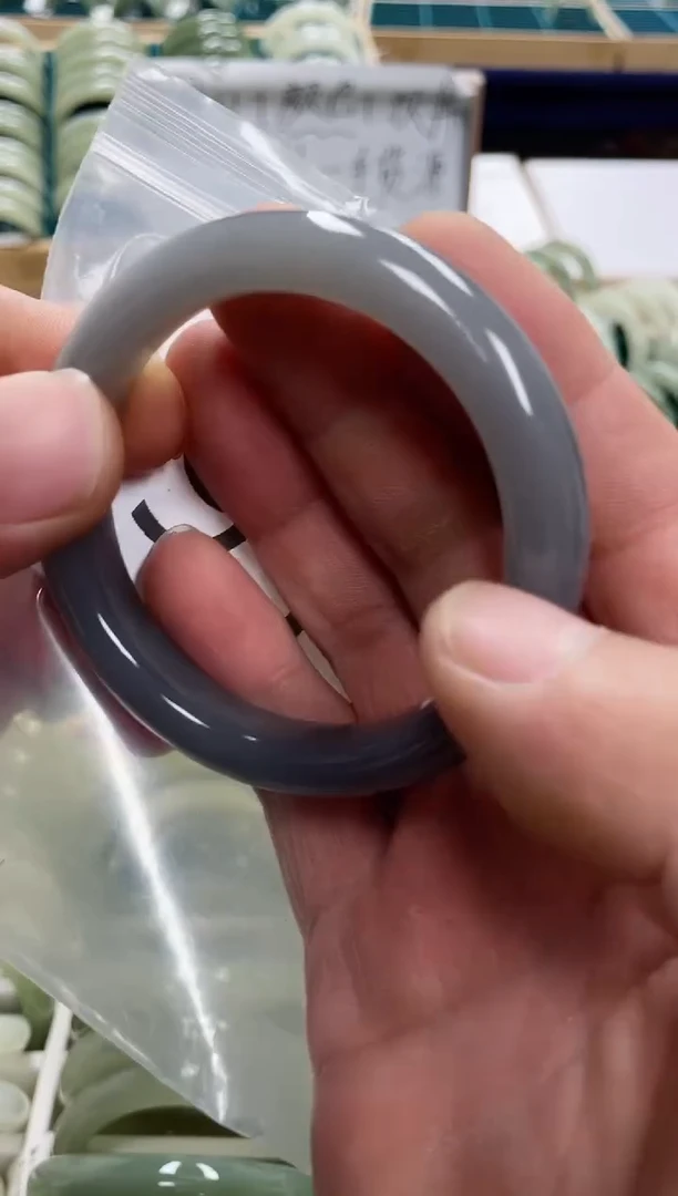 未镶嵌手镯和田玉和田玉手镯55+ 圈91 号