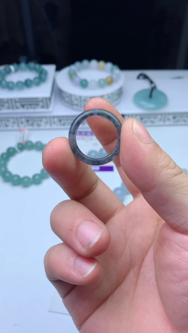 未镶嵌定制翡翠看**6珠子