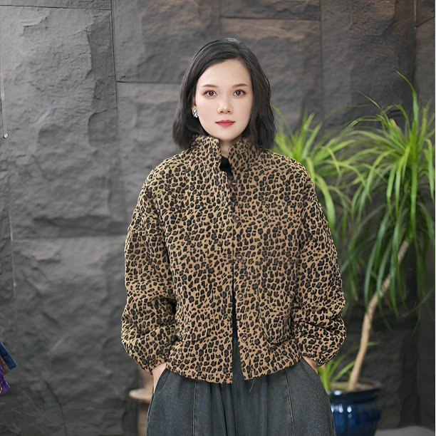 FF秋冬夹棉豹纹时尚保暖立领棉服女常规不起球宽松耐磨棉服