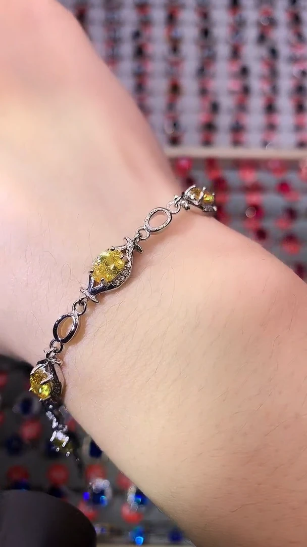 【闪购商品】黄晶手链银S925镶嵌11111