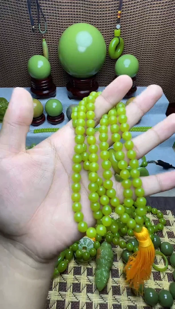 石材朱*君卡8  108颗加一颗1.0单珠