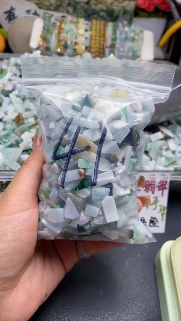 配石翡翠天然翡翠迷你500克41