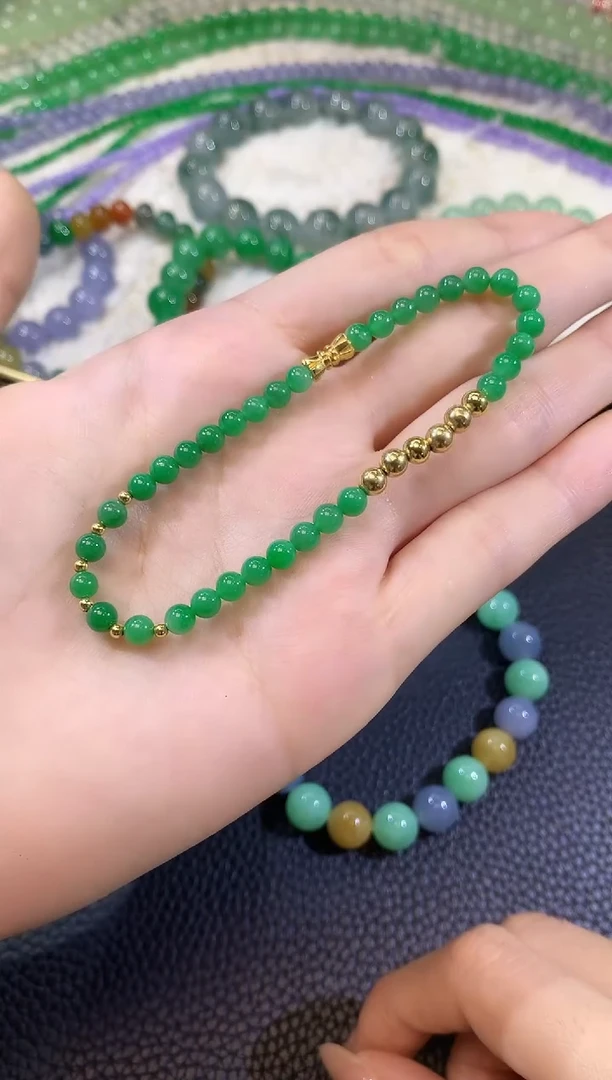 18K金镶嵌手链翡翠A66