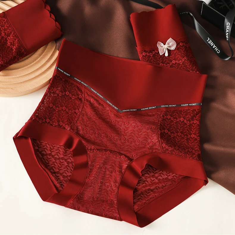 【蕙子严选】黛凡妮中高腰蕾丝三角裤ZDN62422【3条装】