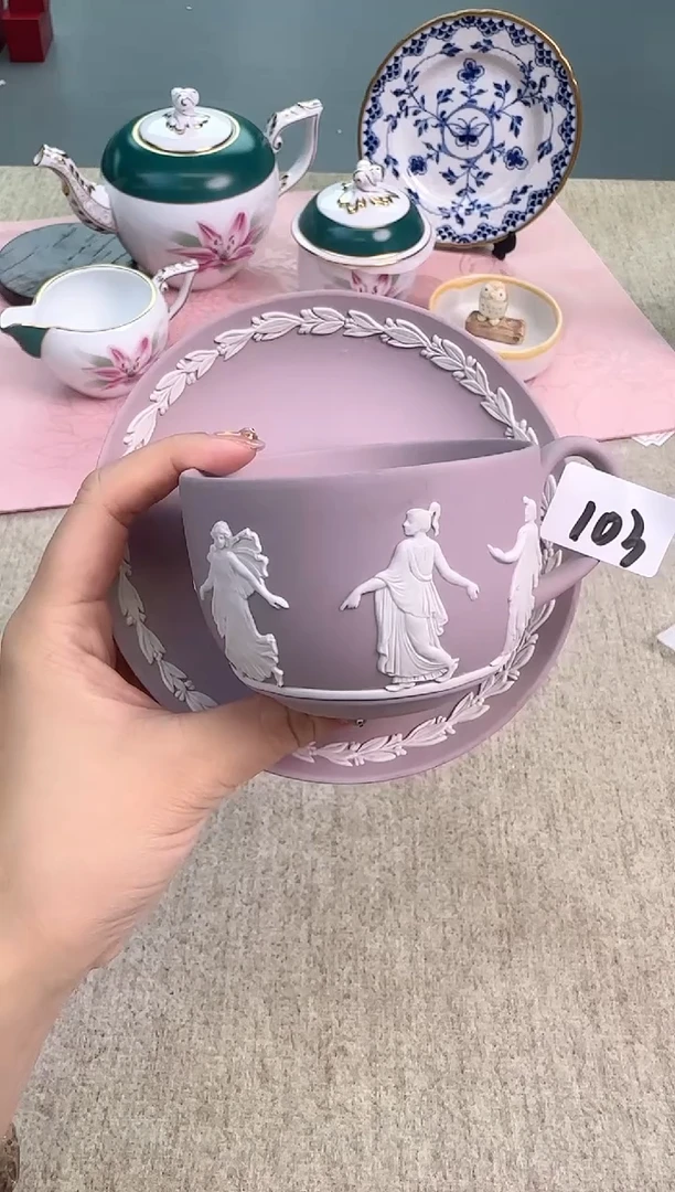 瓷片泡泡的瓷器好好看