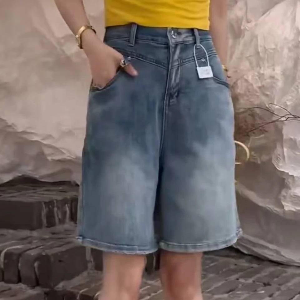 8043简约百搭五分牛仔大短裤