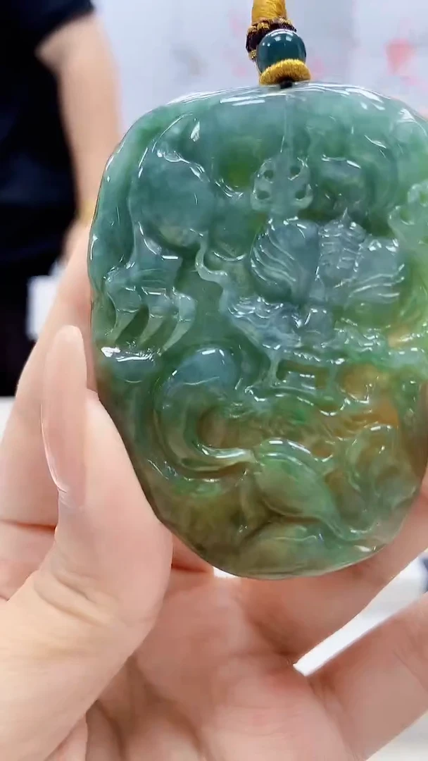 定制翡翠未镶嵌4688xx-毛货挂件26