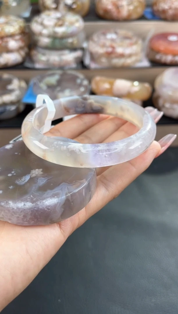 未镶嵌手镯石英质玉61