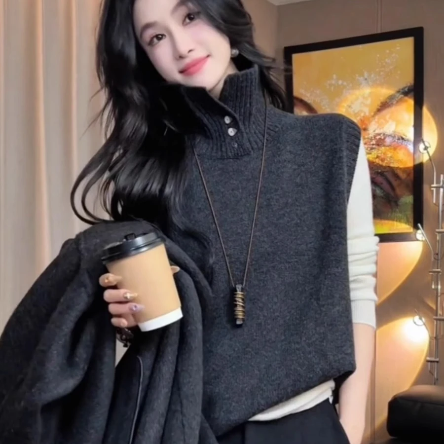 法式叠穿流行高领针织马甲女2025年新款慵懒风高级感内搭针织背心