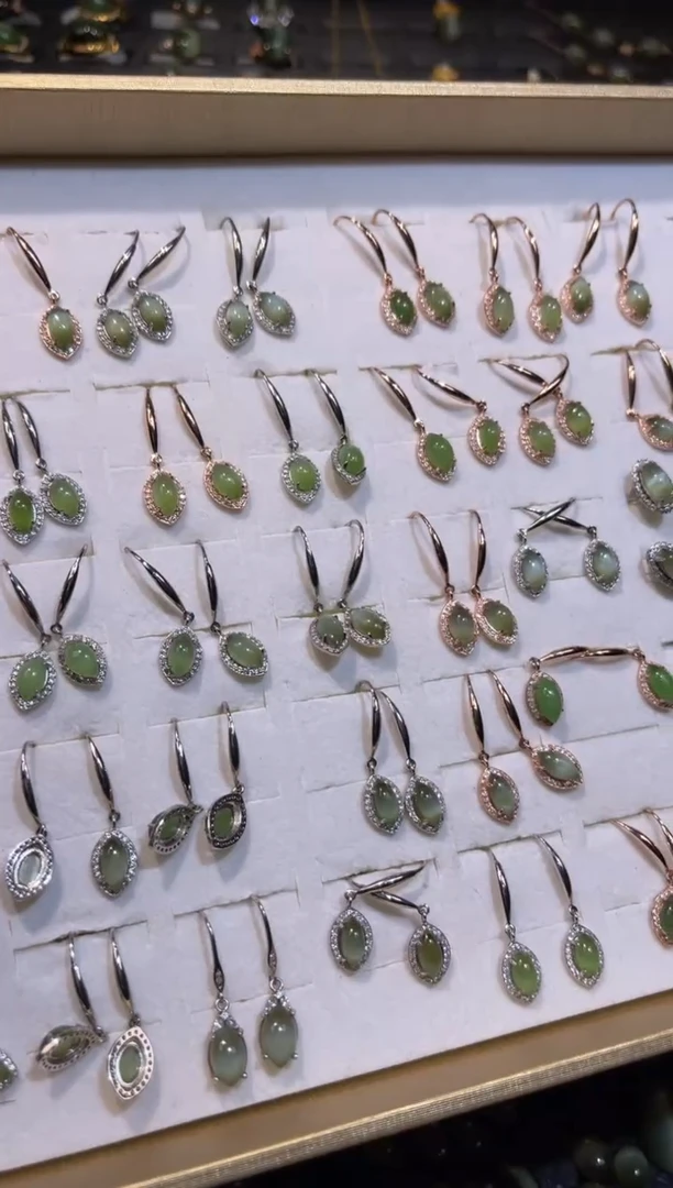 【闪购商品】和田玉碧玉猫眼耳钩银S925镶嵌多样性发一