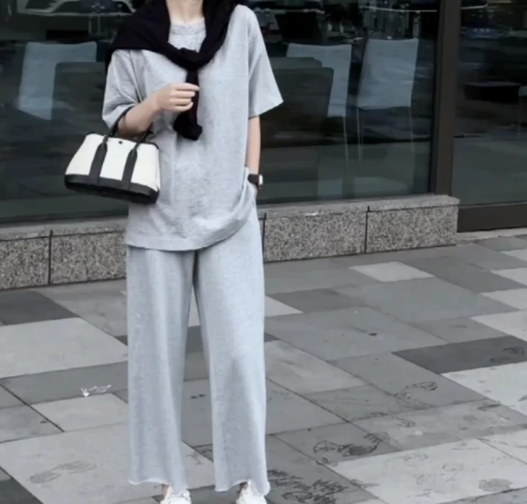 2025夏季新款时尚潮流百搭精品女装-YAA189