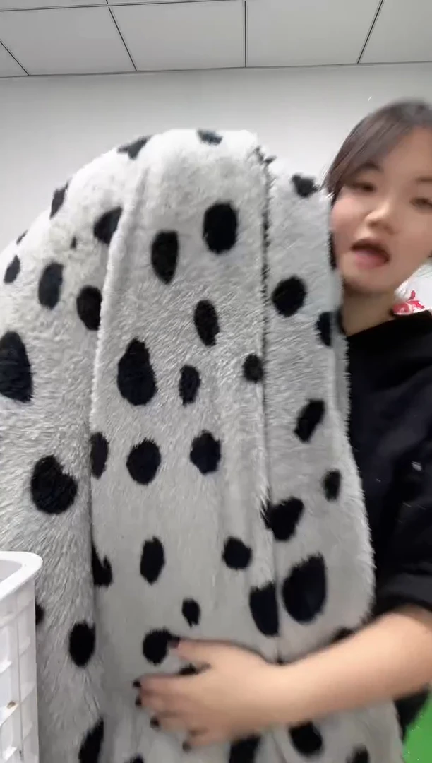 法兰绒3X2左右以主播介绍为准