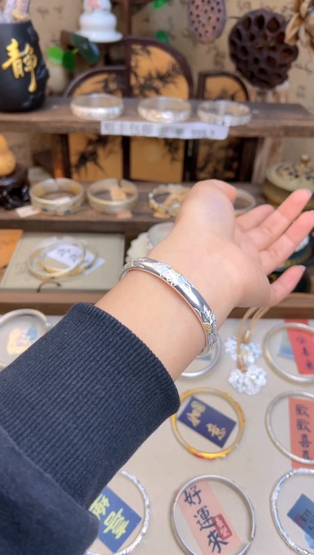 珐琅足银足银999.9纯手工錾刻向日葵猫爪开口手镯