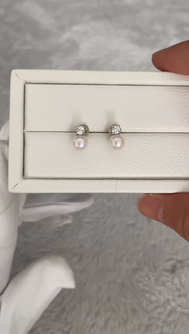 银S925镶嵌耳钉海水珍珠AK戴妃7-7.5mm