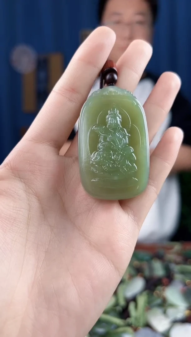 未镶嵌和田玉挂件拍一发一，