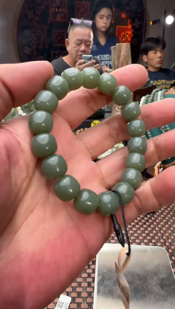 未镶嵌手串和田玉皮勒青山流水老型珠手串卡12