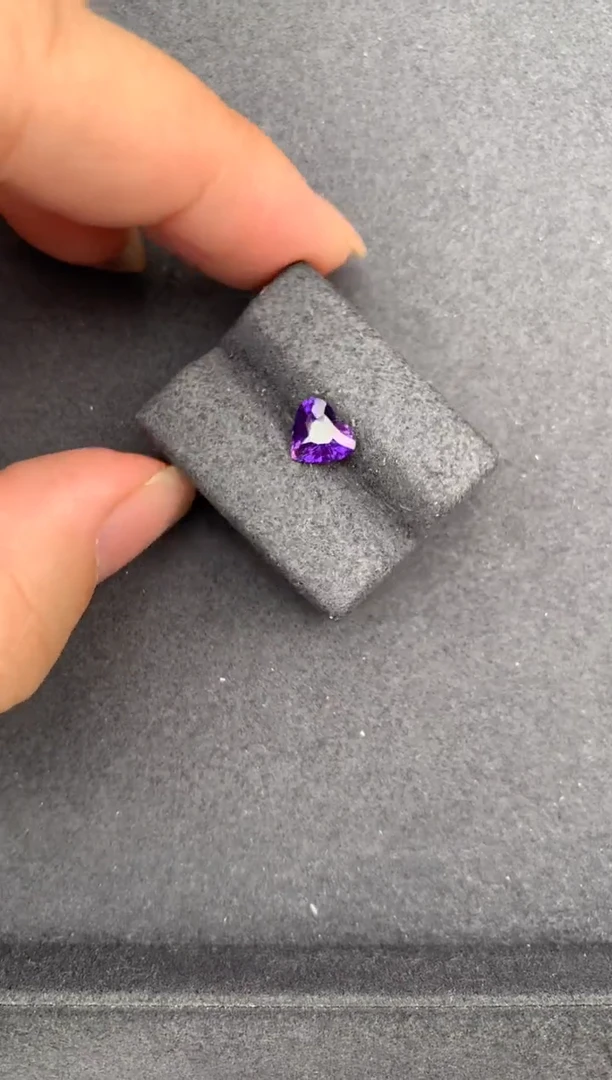 裸石彩色蓝宝石1.22ct紫蓝宝  GH   定制