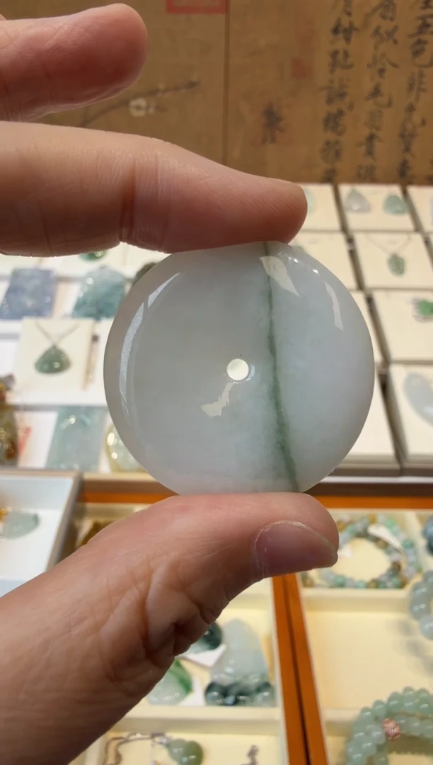 翡翠挂件未镶嵌A货翡翠多样性孤品