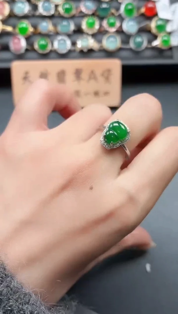 银S925镶嵌戒指翡翠111