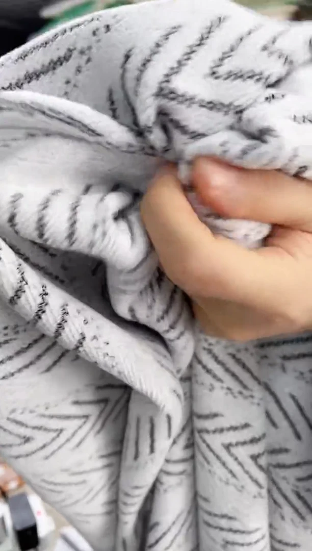 雪尼尔黑色鱼骨420