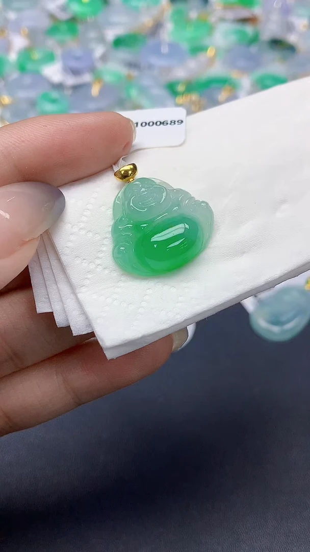 翡翠18K金镶嵌颈饰天然缅甸a货翡翠