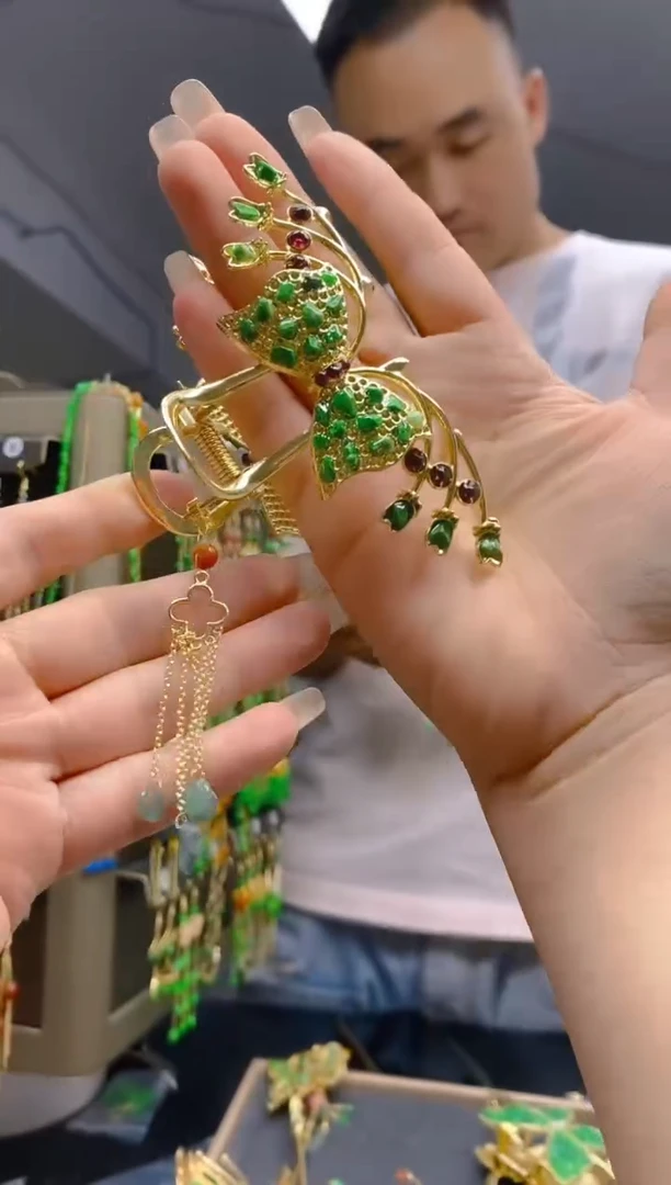 翡翠合金耳饰480翡翠发簪