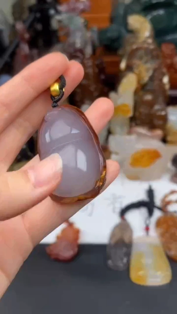 玛瑙/玉髓颈饰未镶嵌AA