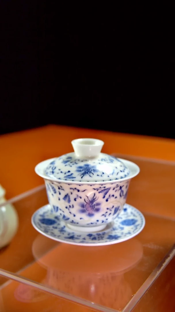 其他陶瓷《言泥陶瓷》新品描银缠枝莲系列三才盖碗