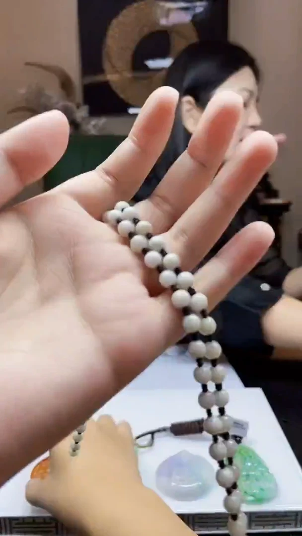 未镶嵌定制翡翠吊坠08