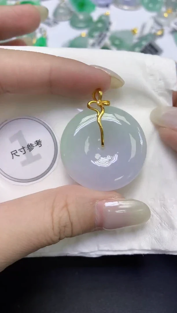 颈饰18K金镶嵌翡翠天然缅甸翡翠A货百元以上9元证书费自理