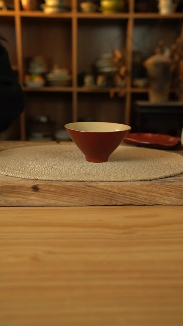 复古红系列的5.5英寸斗笠碗1个